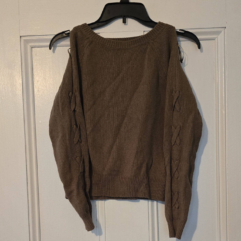 Brown Cable Knit Women's Sweater - Picture 1 of 4